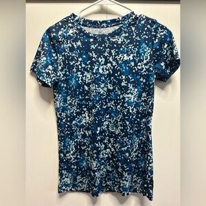 Under Armour Fitted Blue and White Tee